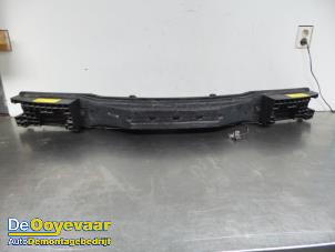 Gebruikte Bumperframe achter Hyundai iX20 (JC) 1.6i 16V Prijs € 15,00 Margeregeling aangeboden door Autodemontagebedrijf De Ooyevaar