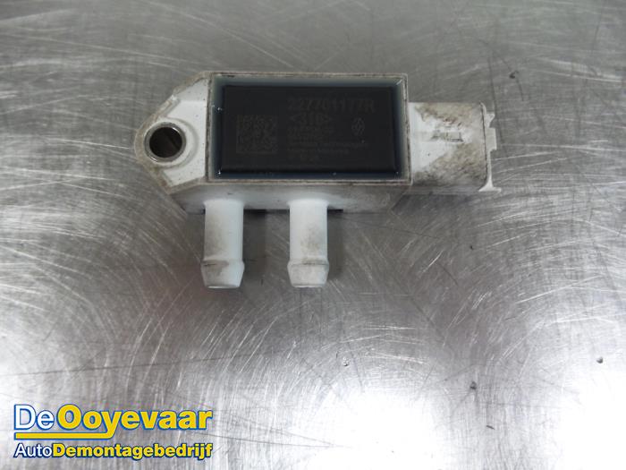 Gebruikte Brandstofdruk sensor Renault Talisman (RFDL) 2.0 Blue dCi 160 Prijs € 15,00 Margeregeling aangeboden door Autodemontagebedrijf De Ooyevaar