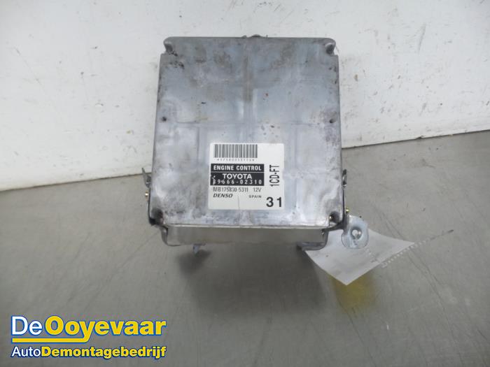 Gebruikte Computer Motormanagement Toyota Corolla (E12) 2.0 D-4D 16V 90 Prijs € 19,99 Margeregeling aangeboden door Autodemontagebedrijf De Ooyevaar