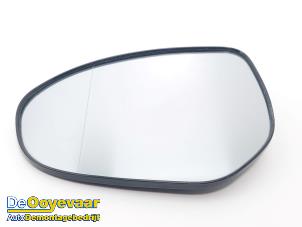 Gebruikte Spiegelglas links Mazda 2 (DE) 1.3 16V S-VT Prijs € 14,99 Margeregeling aangeboden door Autodemontagebedrijf De Ooyevaar