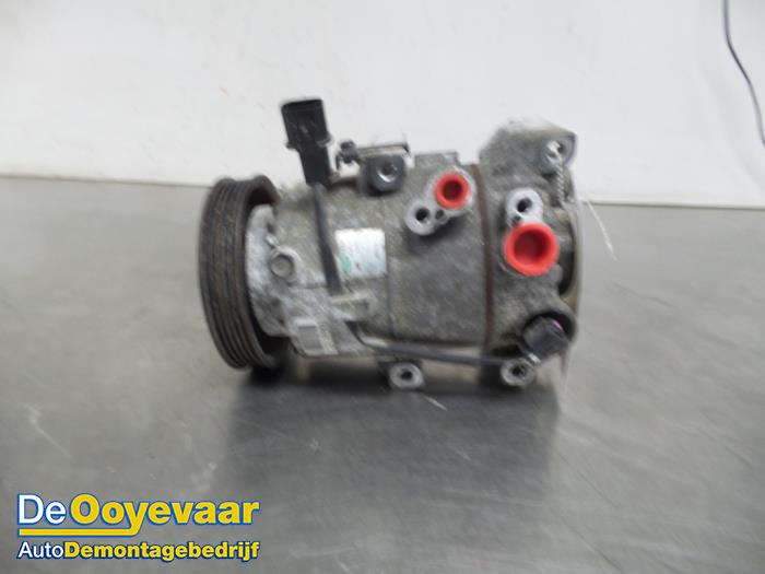 Gebruikte Aircopomp Kia Cee'd (JDB5) 1.4 CRDi 16V Prijs € 49,99 Margeregeling aangeboden door Autodemontagebedrijf De Ooyevaar
