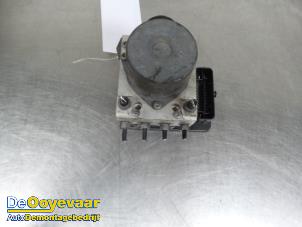 Gebruikte ABS Pomp Volkswagen Up! (121) 1.0 12V 60 Prijs € 25,00 Margeregeling aangeboden door Autodemontagebedrijf De Ooyevaar