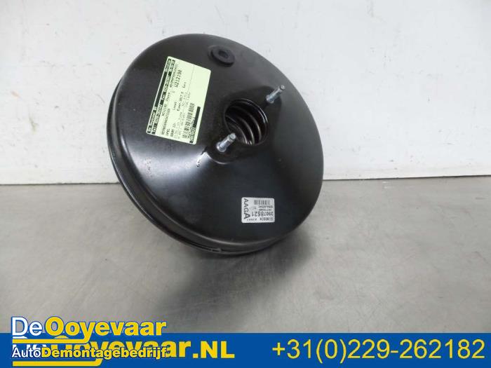 Gebruikte Rembekrachtiger Opel Adam 1.0 Ecotec 12V SIDI Turbo Prijs € 15,00 Margeregeling aangeboden door Autodemontagebedrijf De Ooyevaar