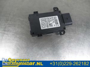 Gebruikte Side assist sensor Audi E-tron (GEN) 55 quattro Prijs € 49,99 Margeregeling aangeboden door Autodemontagebedrijf De Ooyevaar