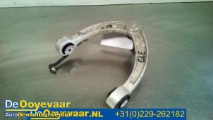 Gebruikte Draagarm boven rechts-voor Mercedes GLE Coupe (C292) 350d 3.0 V6 24V BlueTEC 4-Matic Prijs € 45,00 Margeregeling aangeboden door Autodemontagebedrijf De Ooyevaar