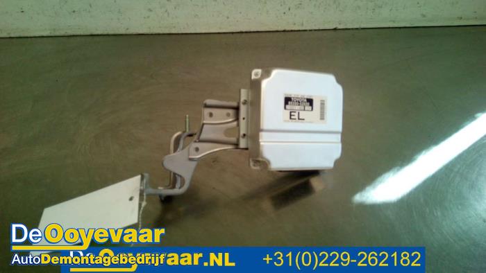 Gebruikte Start/Stop computer Toyota Yaris II (P9) 1.33 16V Dual VVT-I Prijs € 19,99 Margeregeling aangeboden door Autodemontagebedrijf De Ooyevaar