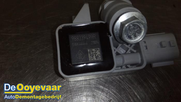 Sensor Airbag van een Renault Twingo III (AH) 1.0 SCe 70 12V 2014