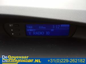 Gebruikte Display Interieur Hyundai i20 1.2i 16V Prijs € 25,00 Margeregeling aangeboden door Autodemontagebedrijf De Ooyevaar