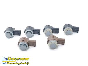 Gebruikte PDC Sensor Set Infiniti Q30 (H15) 1.5d Prijs € 149,99 Margeregeling aangeboden door Autodemontagebedrijf De Ooyevaar