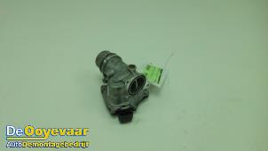 Gebruikte Gasklephuis Renault Clio IV Estate/Grandtour (7R) 1.5 Energy dCi 90 FAP Prijs € 9,99 Margeregeling aangeboden door Autodemontagebedrijf De Ooyevaar