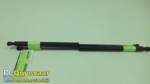 Gebruikte Sensor Remassistent Peugeot 206+ (2L/M) 1.1 XR,XS Prijs € 9,99 Margeregeling aangeboden door Autodemontagebedrijf De Ooyevaar