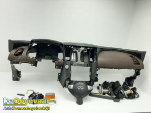 Gebruikte Airbag Set + Module Infiniti FX (S51) 37 3.7 V6 24V AWD Prijs € 299,99 Margeregeling aangeboden door Autodemontagebedrijf De Ooyevaar