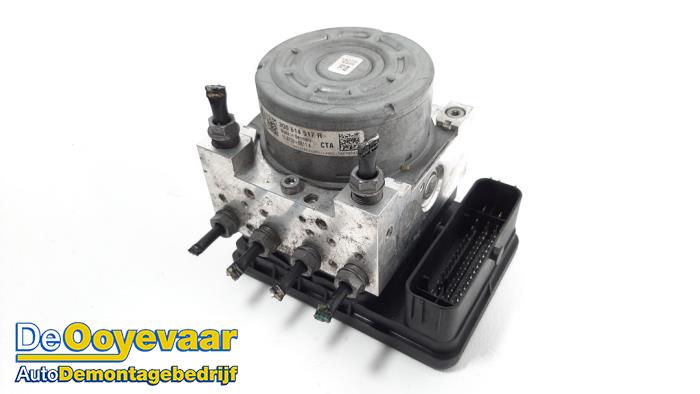 Gebruikte ABS Pomp Volkswagen Golf VII (AUA) 2.0 R 4Motion 16V Prijs € 24,99 Margeregeling aangeboden door Autodemontagebedrijf De Ooyevaar