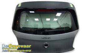 Gebruikte Achterklep Smart Forfour (453) 1.0 12V Prijs € 99,99 Margeregeling aangeboden door Autodemontagebedrijf De Ooyevaar
