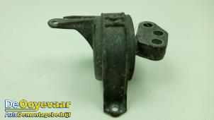 Gebruikte Motorsteun Opel Astra H GTC (L08) 1.7 CDTi 16V Prijs € 9,99 Margeregeling aangeboden door Autodemontagebedrijf De Ooyevaar