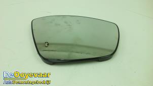 Gebruikte Spiegelglas rechts Peugeot 2008 (CU) 1.2 12V e-THP PureTech 110 Prijs € 9,99 Margeregeling aangeboden door Autodemontagebedrijf De Ooyevaar