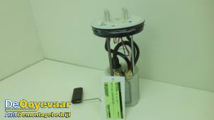 Gebruikte Benzinepomp Ford EcoSport (JK8) 1.0 EcoBoost 12V 125 Prijs € 39,99 Margeregeling aangeboden door Autodemontagebedrijf De Ooyevaar