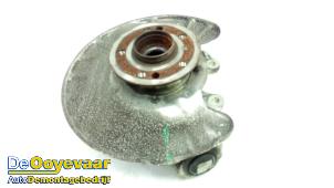 Gebruikte Fusee rechts-achter Mercedes GLE (W166) 43 AMG 3.0 V6 24V Turbo 4-Matic Prijs € 69,99 Margeregeling aangeboden door Autodemontagebedrijf De Ooyevaar