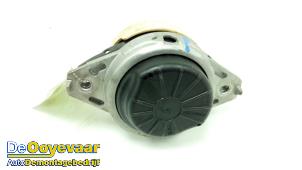 Gebruikte Motorsteun Mercedes GLE (W166) 43 AMG 3.0 V6 24V Turbo 4-Matic Prijs € 39,99 Margeregeling aangeboden door Autodemontagebedrijf De Ooyevaar