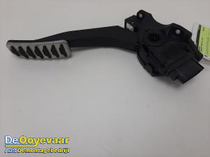 Gebruikte Gaspedaal Landrover Range Rover Prijs € 139,99 Margeregeling aangeboden door Autodemontagebedrijf De Ooyevaar