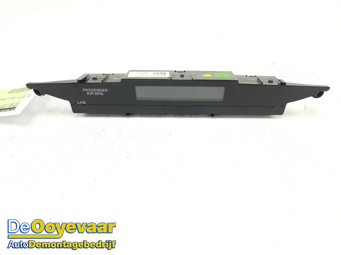 Gebruikte Display Interieur Kia Cee'd Sportswagon (JDC5) 1.6 GDI 16V Prijs € 19,99 Margeregeling aangeboden door Autodemontagebedrijf De Ooyevaar
