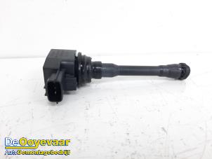 Gebruikte Bobine Renault Twingo III (AH) 1.0 SCe 75 12V Prijs € 9,99 Margeregeling aangeboden door Autodemontagebedrijf De Ooyevaar