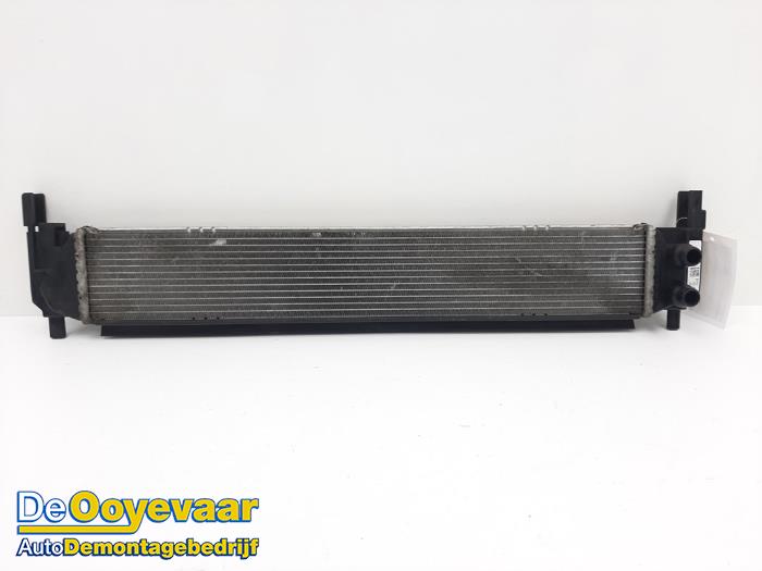Gebruikte Radiateur Volkswagen Golf VII Variant (AUVV) 1.6 TDI BlueMotion 16V Prijs € 19,99 Margeregeling aangeboden door Autodemontagebedrijf De Ooyevaar