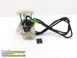 Gebruikte Tank element Pomp Mercedes E (R207) E-250 CDI,d 16V BlueEfficiency, BlueTEC Prijs € 39,98 Margeregeling aangeboden door Autodemontagebedrijf De Ooyevaar