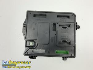 Gebruikte Module Bodycontrol Renault Megane III Grandtour (KZ) 1.5 dCi 110 Prijs € 29,99 Margeregeling aangeboden door Autodemontagebedrijf De Ooyevaar