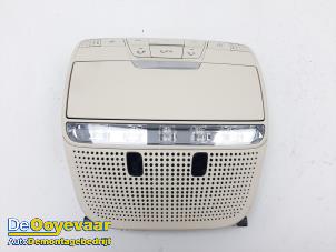 Gebruikte Binnenverlichting voor Mercedes C Estate (S205) C-220 CDI BlueTEC, C-220 d 2.2 16V Prijs € 35,00 Margeregeling aangeboden door Autodemontagebedrijf De Ooyevaar