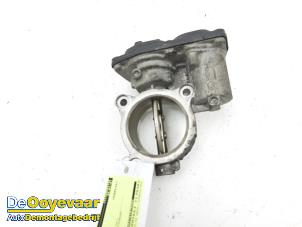 Gebruikte Gasklephuis BMW 3 serie Touring (F31) 320d 2.0 16V EfficientDynamicsEdition Prijs € 5,00 Margeregeling aangeboden door Autodemontagebedrijf De Ooyevaar