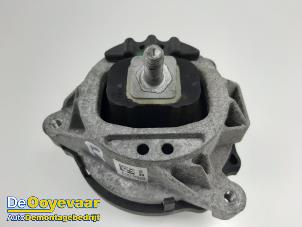 Gebruikte Motorrubber BMW 3 serie Touring (F31) 320d 2.0 16V EfficientDynamicsEdition Prijs € 9,99 Margeregeling aangeboden door Autodemontagebedrijf De Ooyevaar