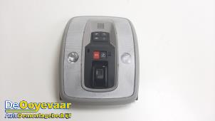 Gebruikte Binnenverlichting voor Volvo V60 I (FW/GW) 2.4 D6 20V Plug-in Hybrid AWD Prijs € 9,99 Margeregeling aangeboden door Autodemontagebedrijf De Ooyevaar