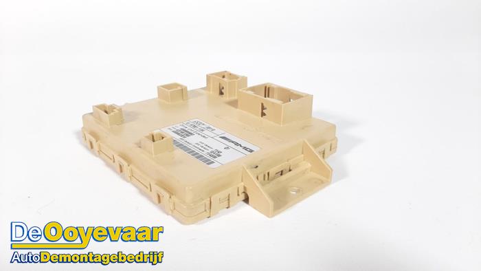 Computer Body Control van een Mercedes-Benz CLS Shooting Brake (X218) 63 AMG S 5.5 V8 32V 4-Matic 2015