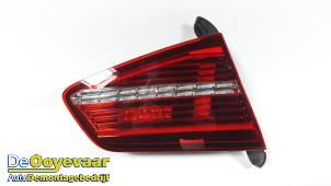 Gebruikte Achterlicht links Volkswagen Passat (3G2) 2.0 TDI 16V 150 Prijs € 79,99 Margeregeling aangeboden door Autodemontagebedrijf De Ooyevaar
