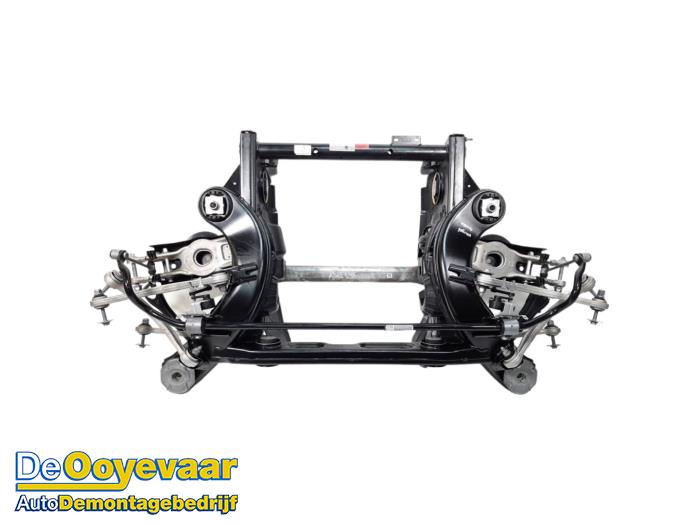 Gebruikte Subframe Mercedes EQC (N293) 400 4-Matic 80 kWh Prijs € 449,99 Margeregeling aangeboden door Autodemontagebedrijf De Ooyevaar