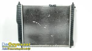 Radiateur van een Daewoo Kalos (SF48) 1.4 16V 2005
