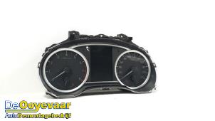 Gebruikte Cockpit Nissan Micra (K14) 0.9 IG-T 12V Prijs € 69,99 Margeregeling aangeboden door Autodemontagebedrijf De Ooyevaar