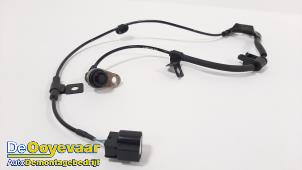 Gebruikte ABS Sensor Mitsubishi L-200 2.2 DI-D 4WD Prijs € 15,00 Margeregeling aangeboden door Autodemontagebedrijf De Ooyevaar