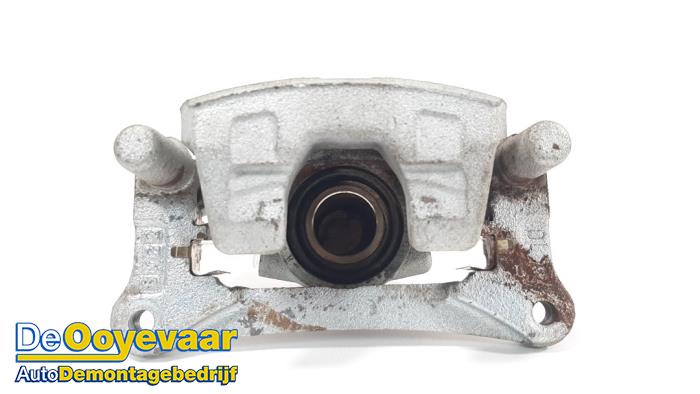 Remklauw (Tang) links-achter van een Mitsubishi Outlander (CW) 2.2 DI-D 16V 4x4 2009