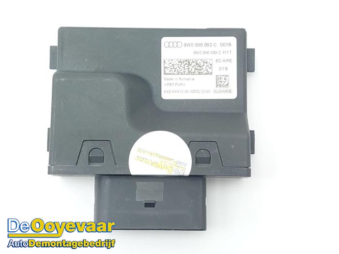 Gebruikte Brandstofpomp module Audi A4 Avant (B9) 2.0 TDI Ultra 16V Prijs € 39,99 Margeregeling aangeboden door Autodemontagebedrijf De Ooyevaar