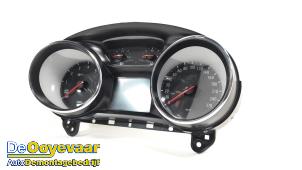 Gebruikte Instrumentenpaneel Opel Astra K Sports Tourer 1.0 Turbo 12V Prijs € 59,99 Margeregeling aangeboden door Autodemontagebedrijf De Ooyevaar