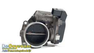 Gebruikte Gasklephuis BMW 5 serie (E60) 520i 16V Corporate Lease Prijs € 15,00 Margeregeling aangeboden door Autodemontagebedrijf De Ooyevaar