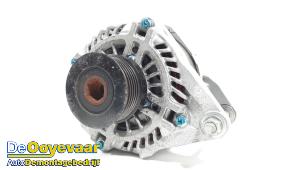 Gebruikte Dynamo Mitsubishi ASX 1.8 DI-D HP MIVEC 16V Prijs € 25,00 Margeregeling aangeboden door Autodemontagebedrijf De Ooyevaar