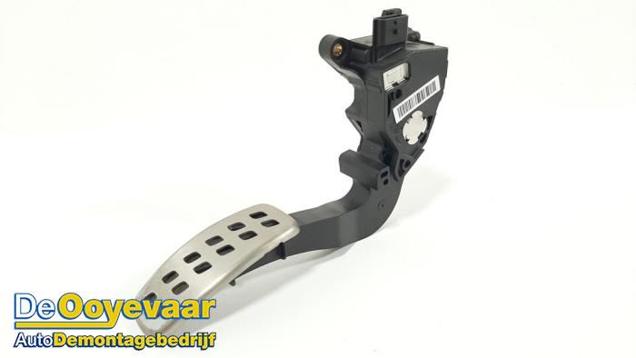 Gebruikte Gaspedaalpositie Sensor Renault Megane IV (RFBB) 1.6 GT Energy TCe 205 EDC Prijs € 29,99 Margeregeling aangeboden door Autodemontagebedrijf De Ooyevaar