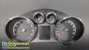 Gebruikte Cockpit Opel Meriva 1.4 Turbo 16V ecoFLEX Prijs € 74,99 Margeregeling aangeboden door Autodemontagebedrijf De Ooyevaar