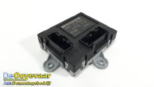 Gebruikte Module Centrale Deurvergrendeling Ford B-Max (JK8) 1.0 EcoBoost 12V 125 Van Prijs € 7,50 Margeregeling aangeboden door Autodemontagebedrijf De Ooyevaar