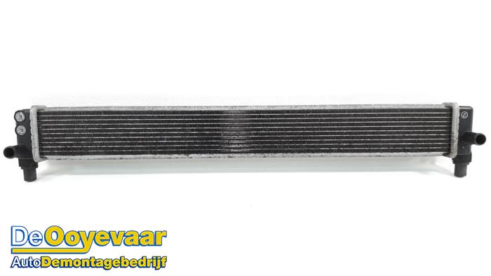 Gebruikte Radiateur Toyota Auris (E15) 1.8 16V HSD Full Hybrid Prijs € 25,00 Margeregeling aangeboden door Autodemontagebedrijf De Ooyevaar