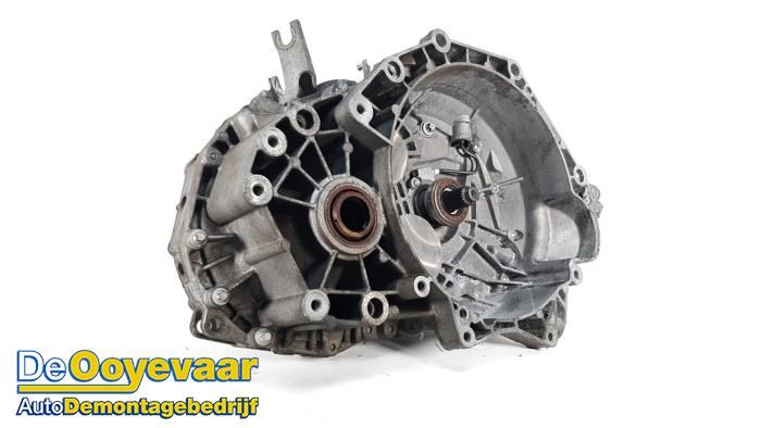 Gebruikte Versnellingsbak Opel Insignia 2.0 SIDI Eco Turbo 16V Prijs € 149,99 Margeregeling aangeboden door Autodemontagebedrijf De Ooyevaar