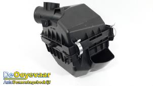 Gebruikte Luchtfilterhuis Mitsubishi Eclipse Cross (GK/GL) 1.5 Turbo 16V 2WD Prijs € 75,00 Margeregeling aangeboden door Autodemontagebedrijf De Ooyevaar